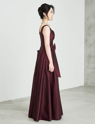 Fine Feathers・B015-BGD