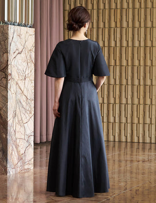 背中ファスナー仕様のマザーズドレス ブラック|結婚式 正礼装・タフタ生地・親族母親向けロングドレス