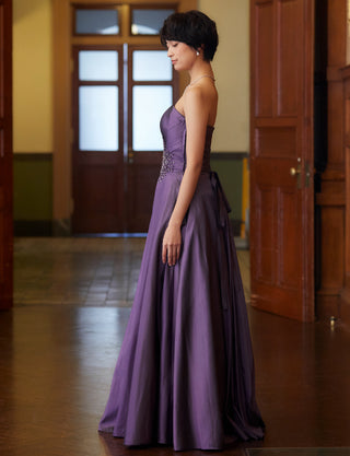 TWEED DRESS(ツイードドレス)のプラムロングドレス・タフタ|TH1432-1-PMの全身側面画像です。