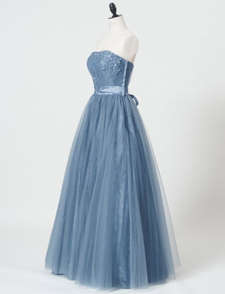 TWEED DRESS(ツイードドレス)のブルーグレーロングドレス・チュール｜TH1454-BLGYのトルソー全身斜め画像です。