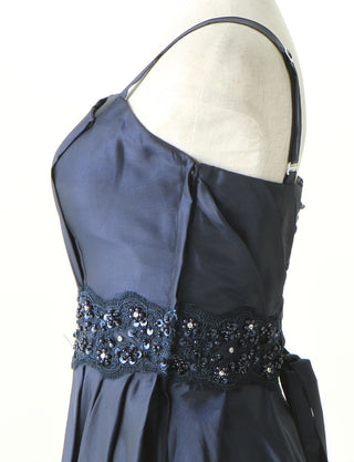 TWEED DRESS(ツイードドレス)のダークネイビーロングドレス・タフタ|TM1674-DNYのトルソー上半身側面画像です。