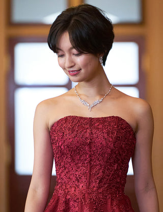 TWEED DRESS(ツイードドレス)のワインレッドロングドレス・ジャガード|TN2011-WRDの上半身正面画像です。