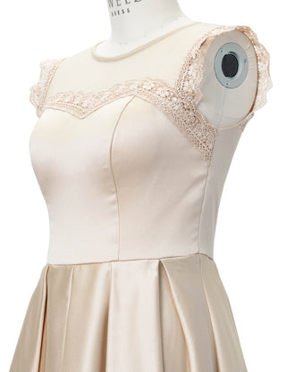 TWEED DRESS(ツイードドレス)のゴールドベージュロングドレス・サテン|TW1908-GBEGのトルソー上半身斜め画像です。