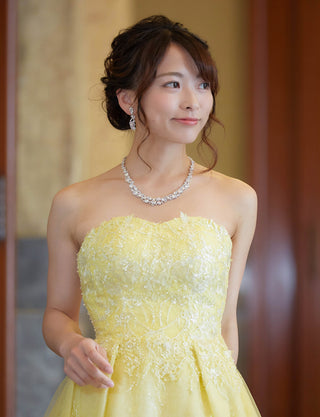 TWEED DRESS(ツイードドレス)のレモンイエローロングドレス・チュール|TW1911-LYWの上半身正面画像です。