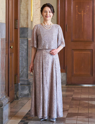 上品な総レース 結婚式母親ドレス グレーベージュ|五分袖・ロング丈・体型カバー・50代〜60代向けフォーマルドレス