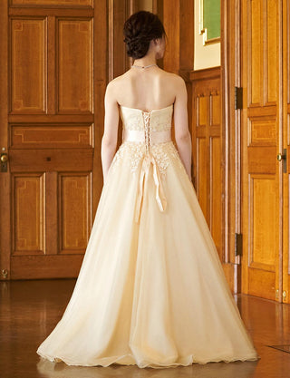 Fine Feathers・TM1673-1-CGD