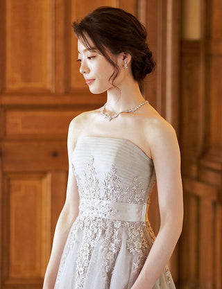 Fine Feathers・TM1673-1-PGY