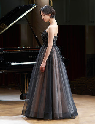 TWEED DRESS(ツイードドレス)のピンクベージュロングドレス・チュール|TN2030-PKBEの全身側面画像です。