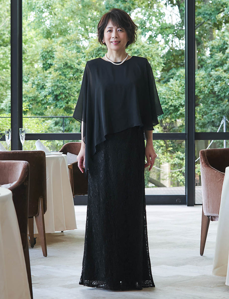 上品な結婚式母親ドレス ダークブラック｜シフォンケープ付き・ロング丈・二の腕カバー・50代〜60代向けマザードレス