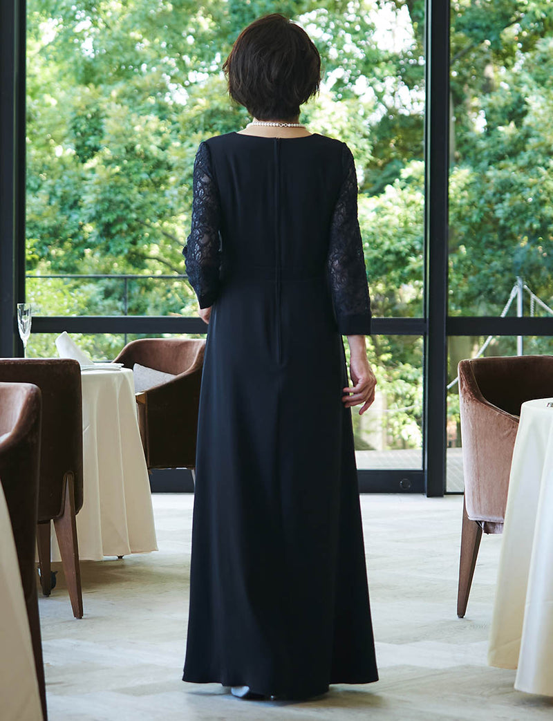 背中ファスナー仕様のマザーズドレス ダークネイビー｜結婚式 正礼装・レース袖・親族母親向けロングドレス