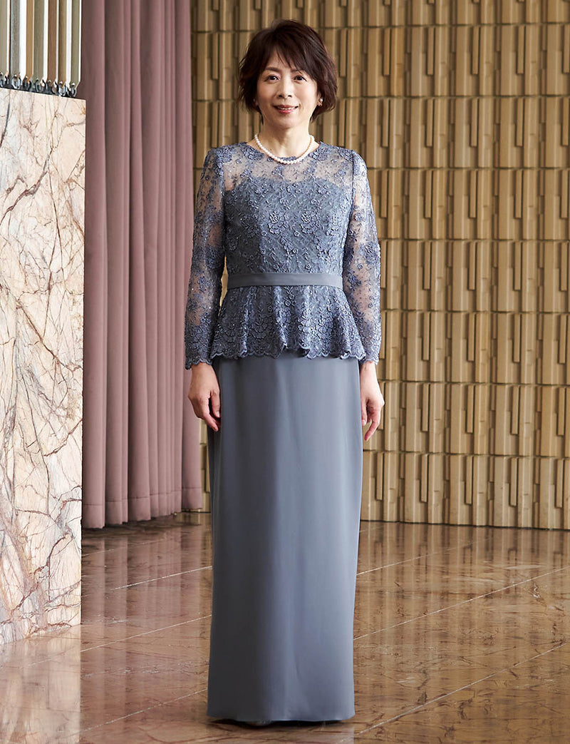 結婚式母親ドレス グレー｜スパンコール入り花柄レース身頃・ペプラムデザイン・ソフトマーメイドライン・ロング丈・50代〜60代向けマザードレス