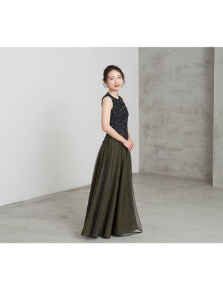 Fine Feathers・TF2602-BKGD