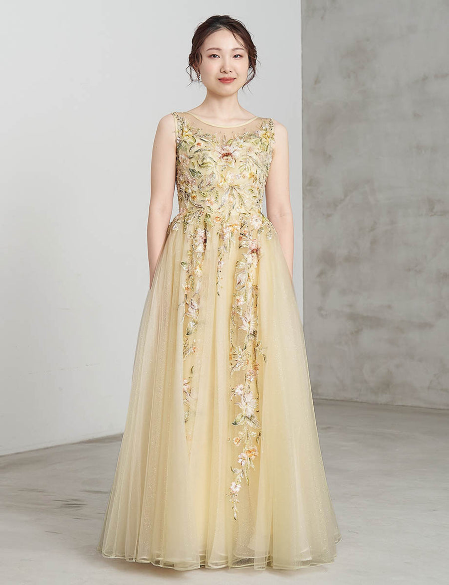 新作アイテム|演奏家に寄り添うドレスブランドツイードドレス – TWEED