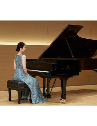 Fine Feathers・TG2202-OGN