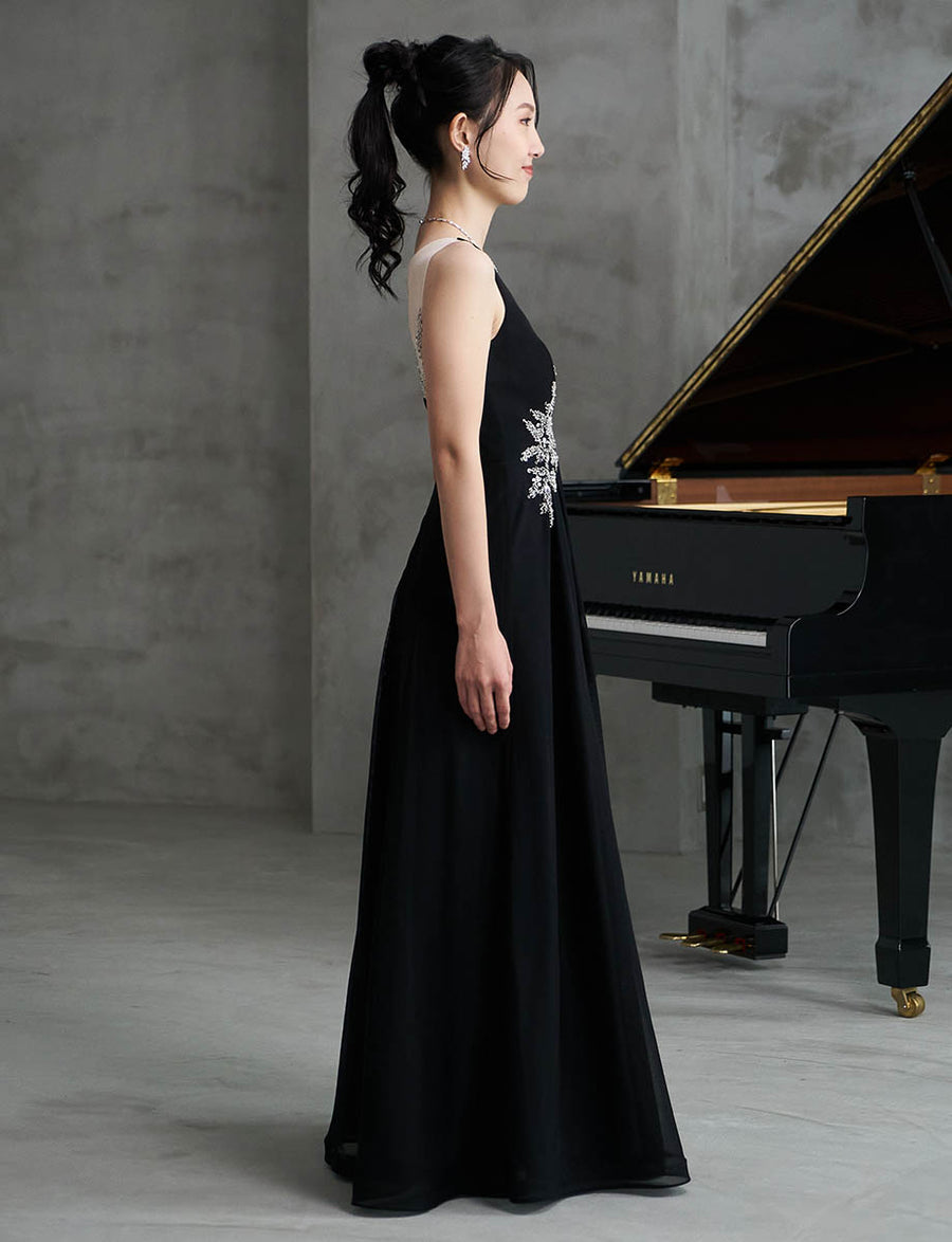 ロングドレス 演奏会用 ノースリーブ 黒 チュール ビジュ刺繍