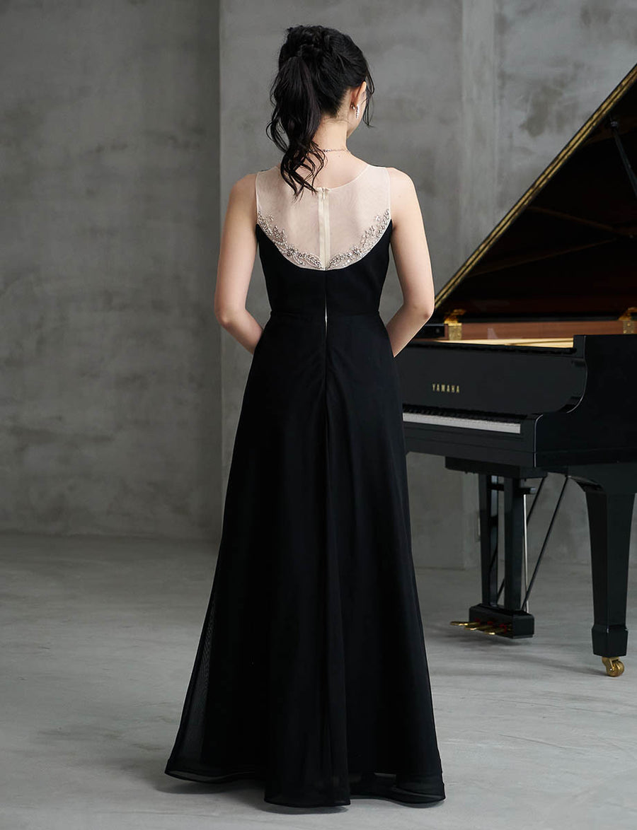 早いもの勝ち⭐︎Glossy⭐︎ロングドレス ロングドレス 演奏会用 ノースリーブ 黒 チュール ビジュ刺繍