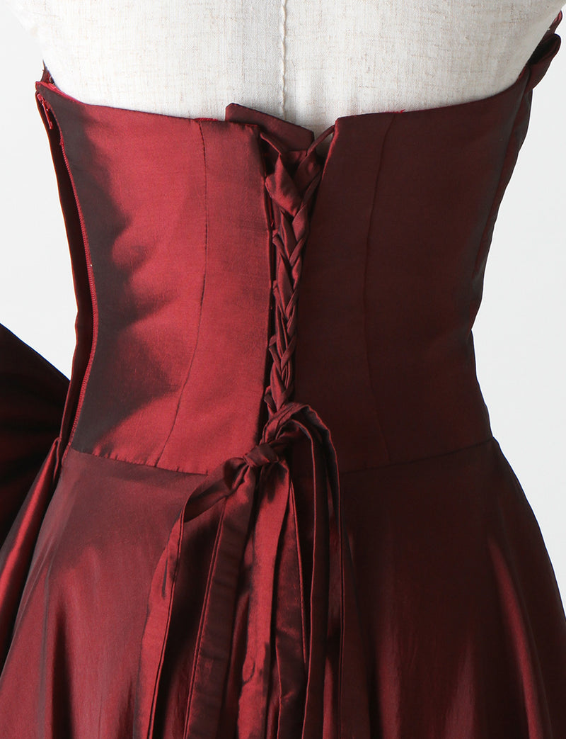 TWEED DRESS(ツイードドレス)のワインレッドロングドレス・タフタ｜TB1701-WRDのトルソー上半身背面画像です。