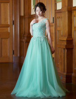 TWEED DRESS(ツイードドレス)のペールミントロングドレス・チュール｜TB1719-PMTの全身斜め画像です。