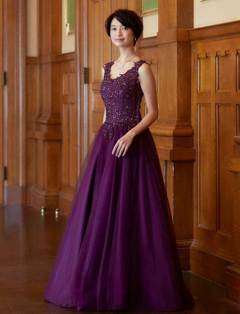 TWEED DRESS(ツイードドレス)のプラムロングドレス・チュール｜TB1719-PMの全身斜め画像です。