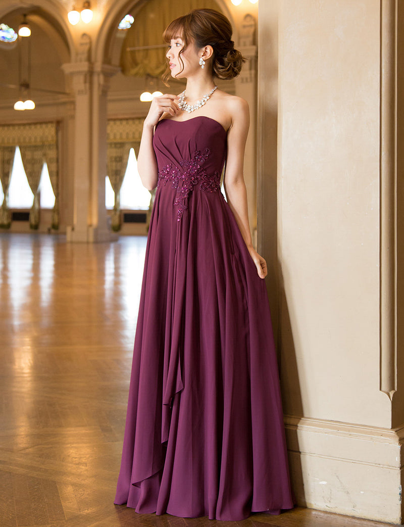TWEED DRESS(ツイードドレス)のバーガンディーロングドレス・シフォン｜TB1721-BGDの全身斜め画像です。