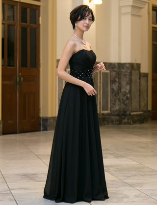 TWEED DRESS(ツイードドレス)のブラックロングドレス・シフォン｜TB1722-BKの全身斜め画像です。