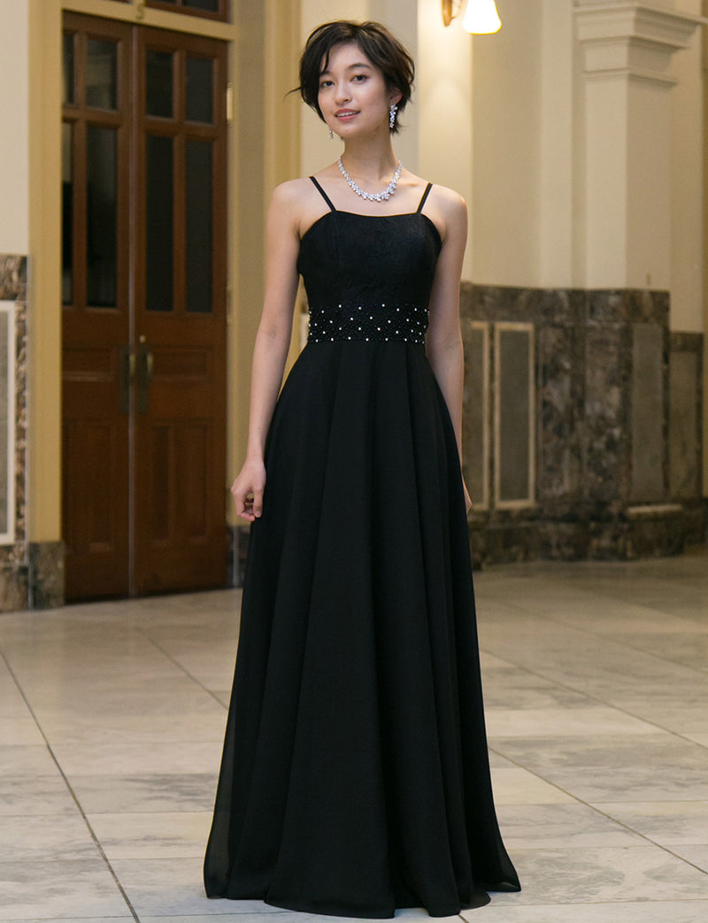 TWEED DRESS(ツイードドレス)のブラックロングドレス・シフォン｜TB1722-BKの全身正面ストラップ着用画像です。