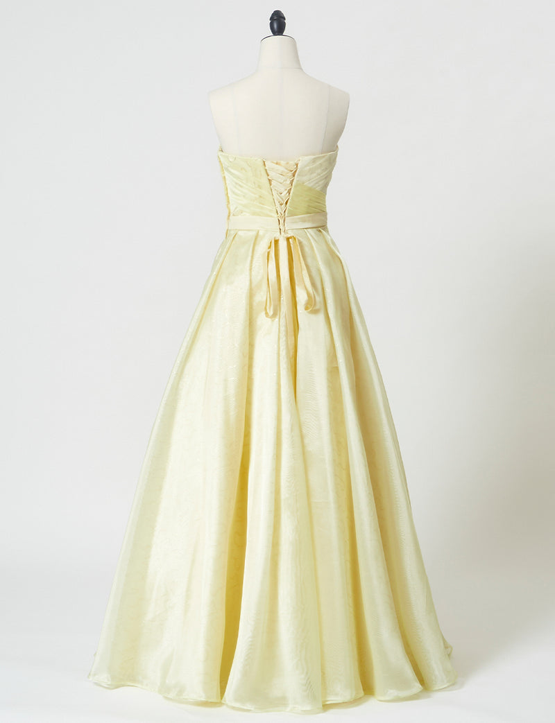 TWEED DRESS(ツイードドレス)のペールイエローロングドレス・オーガンジー/チュール｜TB1735-PYWのトルソー全身背面画像です。