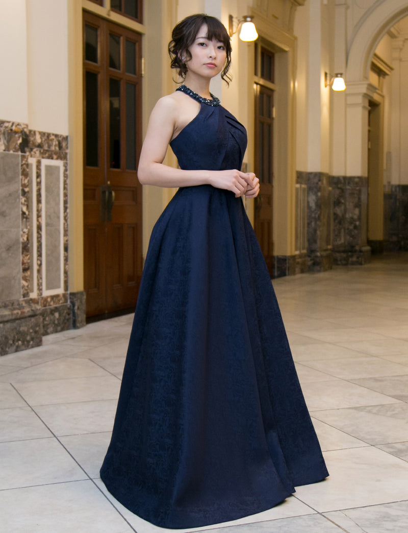 TWEED DRESS(ツイードドレス)のダークネイビーロングドレス・ジャガード｜TB1747-DNYの全身斜め画像です。