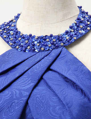TWEED DRESS(ツイードドレス)のロイヤルブルーロングドレス・ジャガード｜TB1747-RBLの首周りビジュ装飾拡大画像です。