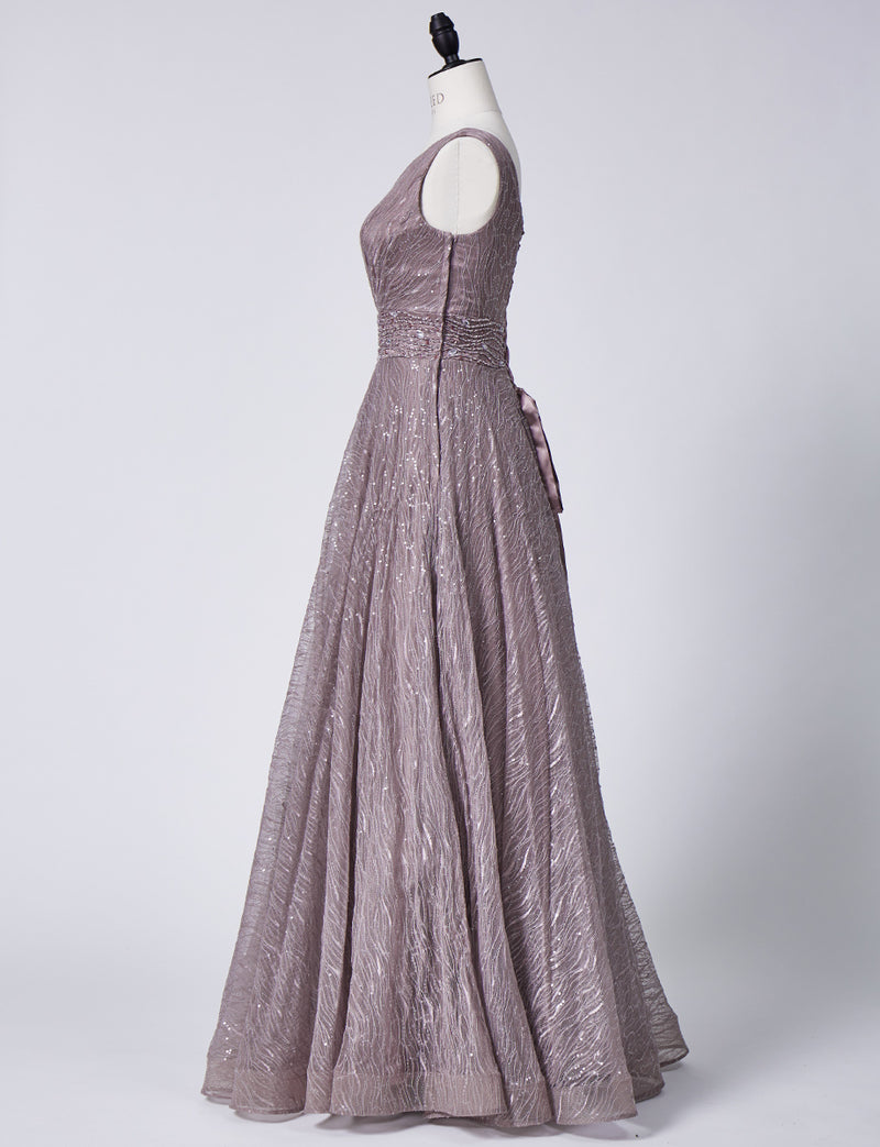 TWEED DRESS(ツイードドレス)のグレーベージュロングドレス・チュール｜TB1764-1-GBEのトルソー全身側面画像です。
