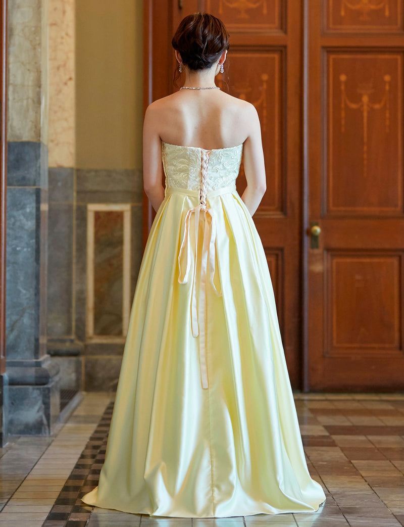 TWEED DRESS(ツイードドレス)のレモンイエローロングドレス・サテン｜TB1786-LYWの全身背面画像です。