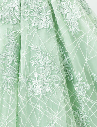 TWEED DRESS(ツイードドレス)のアイシーミントロングドレス・チュール｜TD1802-IMTのスカート裾拡大画像です。