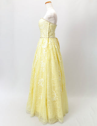TWEED DRESS(ツイードドレス)のレモンイエローロングドレス・チュール｜TD1802-LYWのトルソー全身側面画像です。