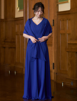 TWEED DRESS(ツイードドレス)のロイヤルブルーロングドレス・シフォン｜TD1810-RBLの全身正面ストール着用画像です。