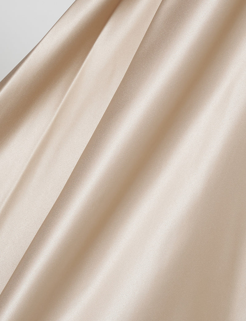 TWEED DRESS(ツイードドレス)のシャンパンゴールドロングドレス・サテン｜TD1812-CGDのスカート生地拡大画像です。