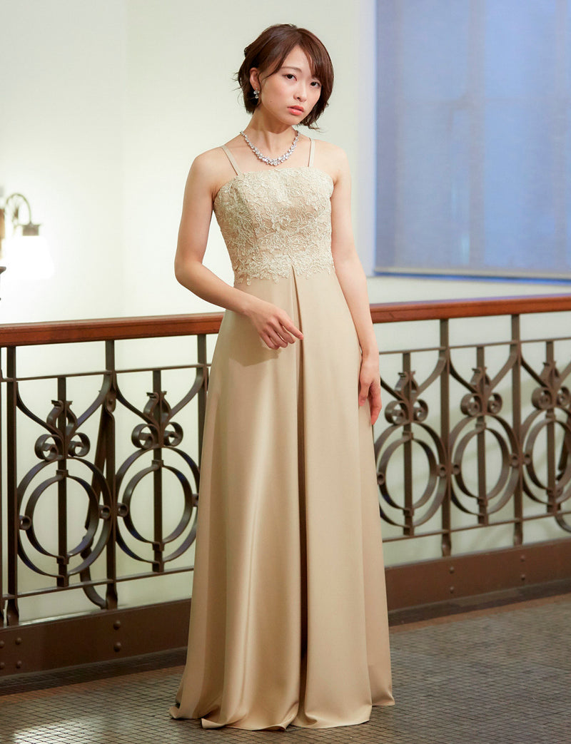 TWEED DRESS(ツイードドレス)のシャンパンゴールドロングドレス・サテン｜TD1830-CGDの全身正面ストラップ着用画像です。