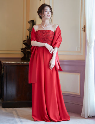 TWEED DRESS(ツイードドレス)のレッドロングドレス・サテン｜TD1830-RDの全身正面ストール着用画像です。