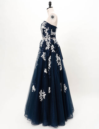 TWEED DRESS(ツイードドレス)のダークネイビーロングドレス・チュール｜TD1837-DNYのトルソー全身側面画像です。
