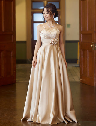 TWEED DRESS(ツイードドレス)のシャンパンゴールドロングドレス・サテン ｜TH1407-1-CGDの全身正面ストラップ着用画像です。