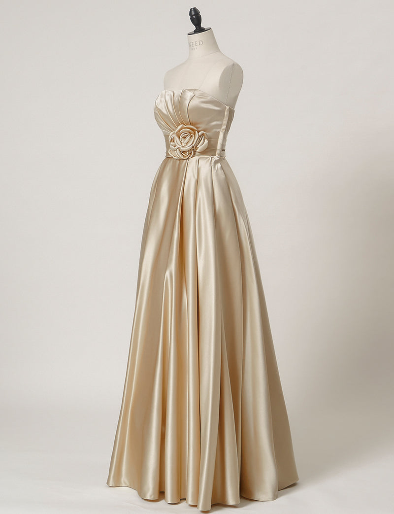 TWEED DRESS(ツイードドレス)のシャンパンゴールドロングドレス・サテン ｜TH1407-1-CGDのトルソー全身斜め画像です。
