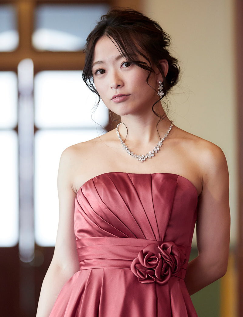 TWEED DRESS(ツイードドレス)のピンクローズロングドレス・サテン ｜TH1407-1-PKRの上半身正面画像です。