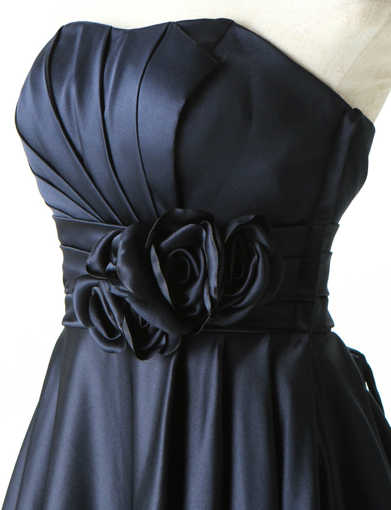 TWEED DRESS(ツイードドレス)のダークネイビーロングドレス・サテン ｜TH1407-DNYのトルソー上半身斜め画像です。
