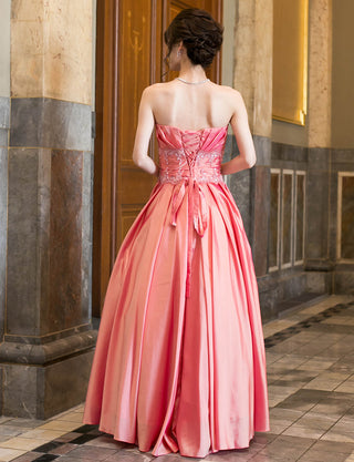 TWEED DRESS(ツイードドレス)のコーラルピンクロングドレス・タフタ ｜TH1408-CPKの全身背面画像です。