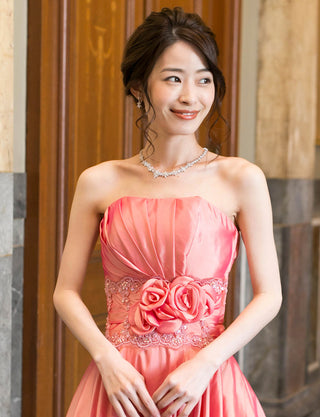 TWEED DRESS(ツイードドレス)のコーラルピンクロングドレス・タフタ ｜TH1408-CPKの上半身正面画像です。