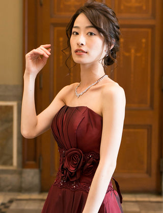 TWEED DRESS(ツイードドレス)のワインレッドロングドレス・タフタ ｜TH1408-WRDの上半身斜め画像です。