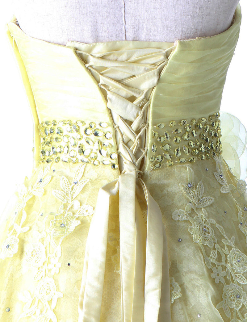 TWEED DRESS(ツイードドレス)のレモンイエローロングドレス・オーガンジー ｜TH1430-LYWのトルソー上半身背面画像です。