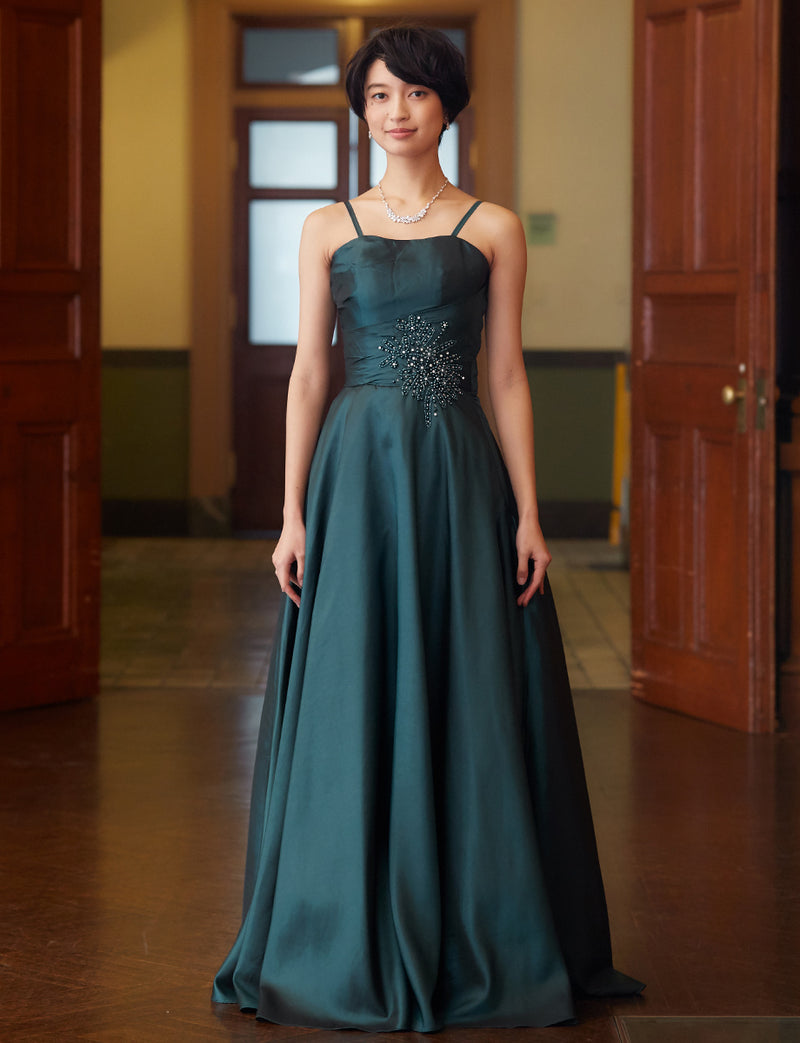 TWEED DRESS(ツイードドレス)のグリーンブラックロングドレス・タフタ｜TH1432-1-GNBKの全身正面ストラップ着用画像です。