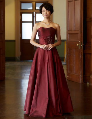 TWEED DRESS(ツイードドレス)のレッドブラックロングドレス・タフタ｜TH1432-1-RBKの全身正面画像です。