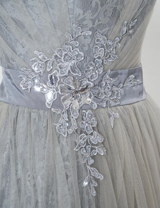 TWEED DRESS(ツイードドレス)のペールグレーロングドレス・チュール｜TH1454-PGYの上半身ウエスト装飾拡大画像です。