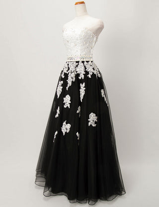 TWEED DRESS(ツイードドレス)のホワイト×ブラックロングドレス・チュール｜TM1628-WTBKのトルソー全身斜め画像です。